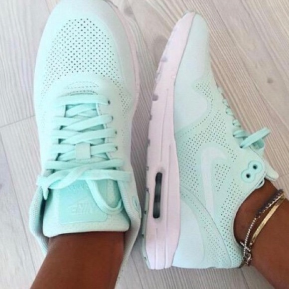 Nike Shoes | Mint Nike Air Max Thea 